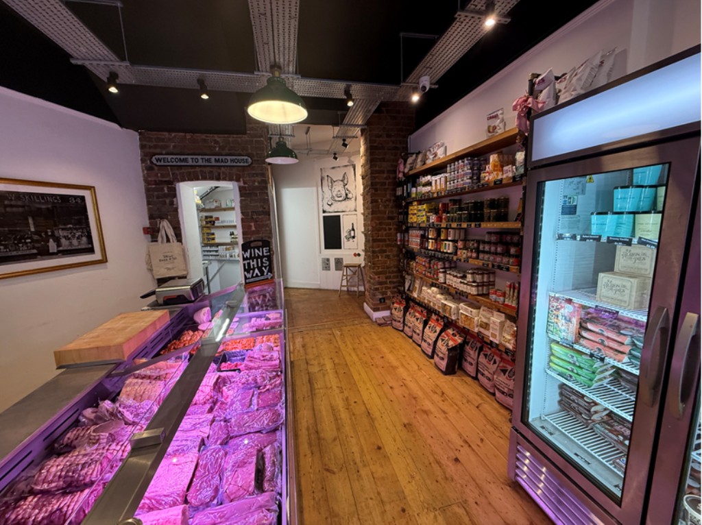 Lot: 72 - FREEHOLD COMMERCIAL & RESIDENTIAL BLOCK - View of butchers retail area